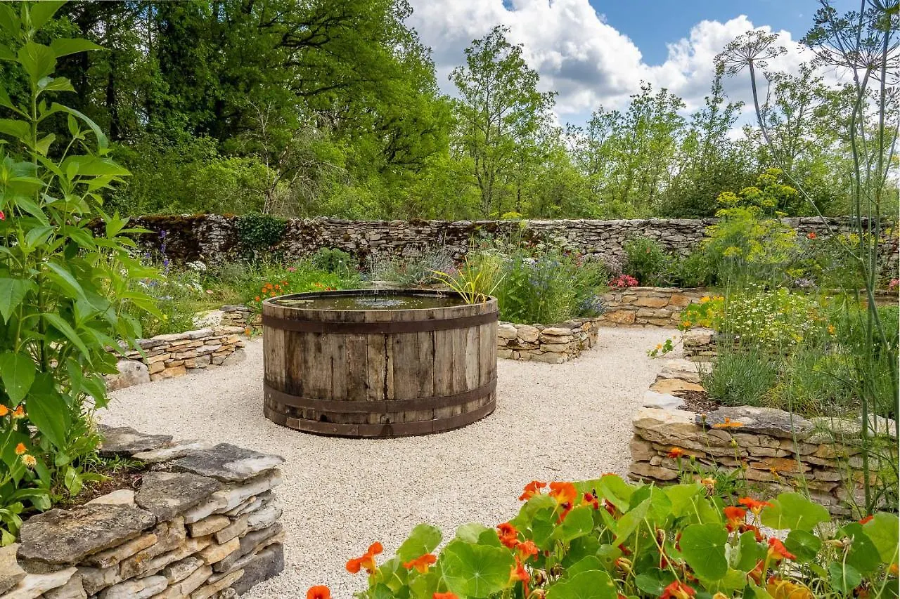 La Grange - A Peaceful Place In The Forest Concots França